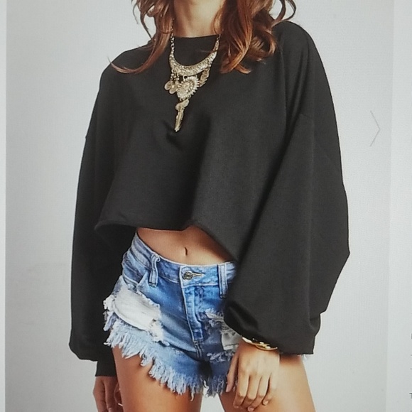 Oversized Cropped Sweatshirt - Picture 4 of 6